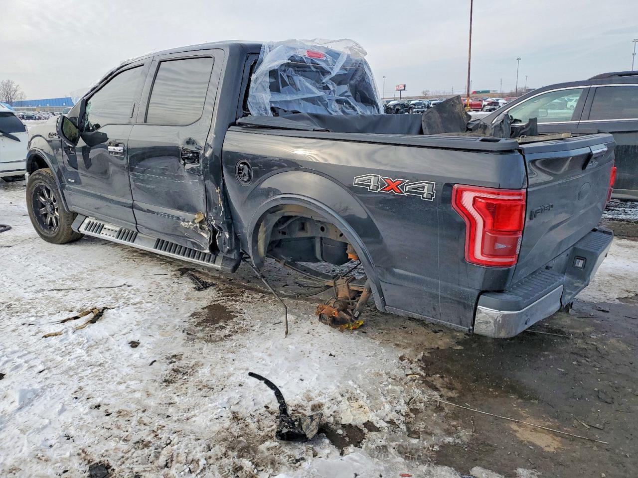 2015 FORD F150 SUPERCREW photo 3