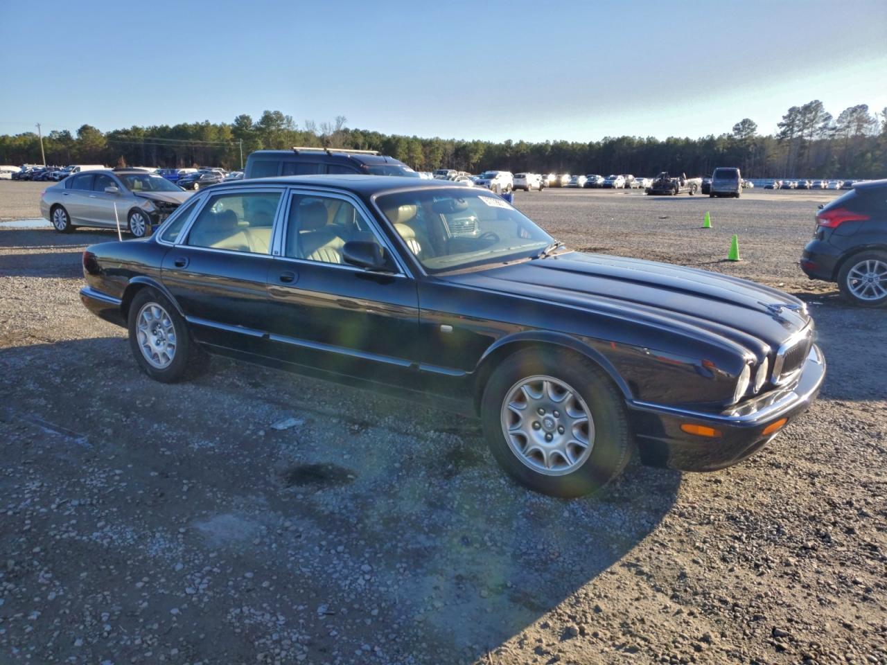 2000 JAGUAR XJ8 photo 7