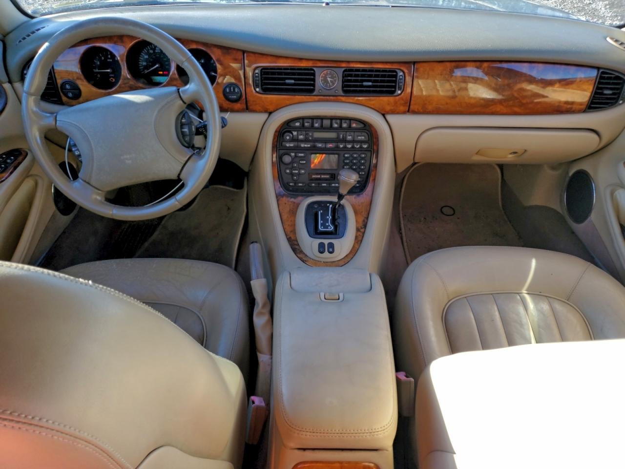 2000 JAGUAR XJ8 photo 15
