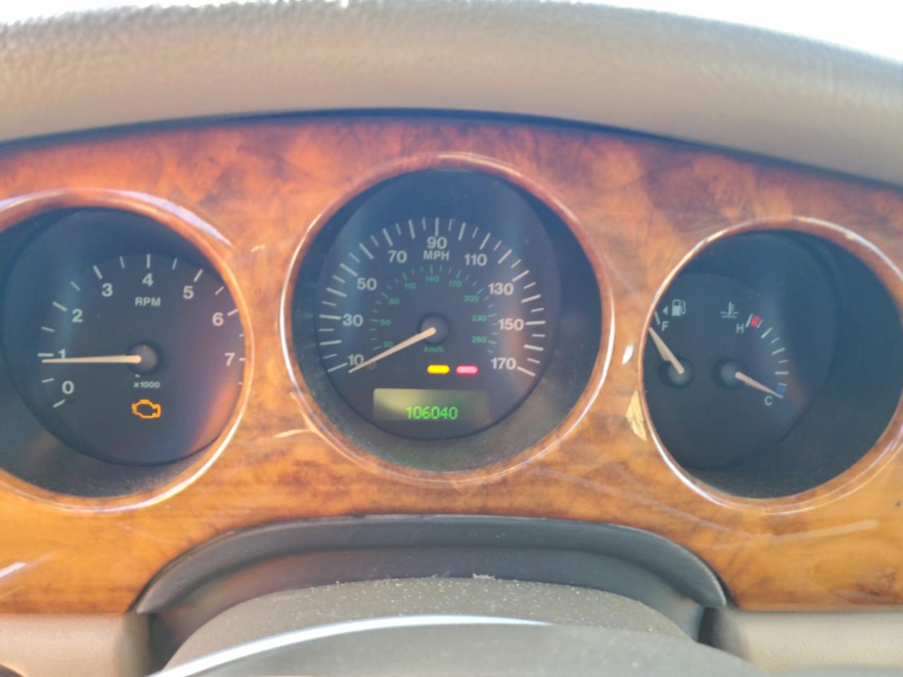2000 JAGUAR XJ8 photo 17