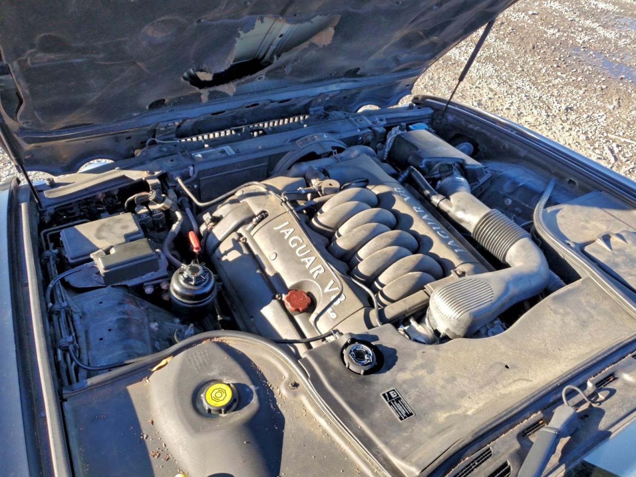 2000 JAGUAR XJ8 photo 21