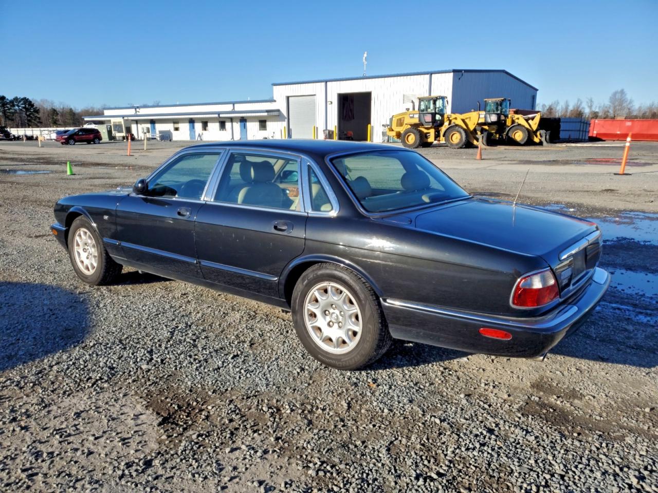 2000 JAGUAR XJ8 photo 3