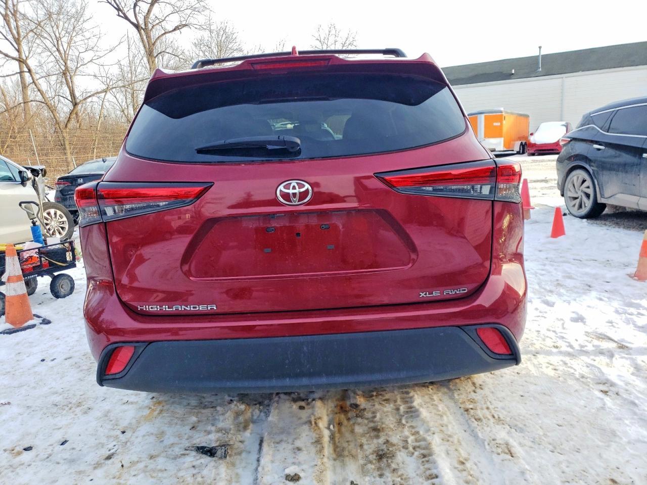 2023 TOYOTA HIGHLANDER L photo 6