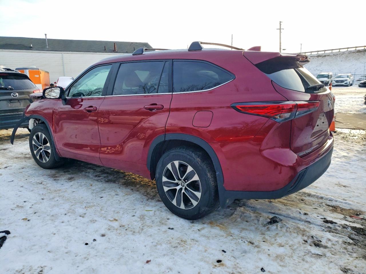 2023 TOYOTA HIGHLANDER L photo 2