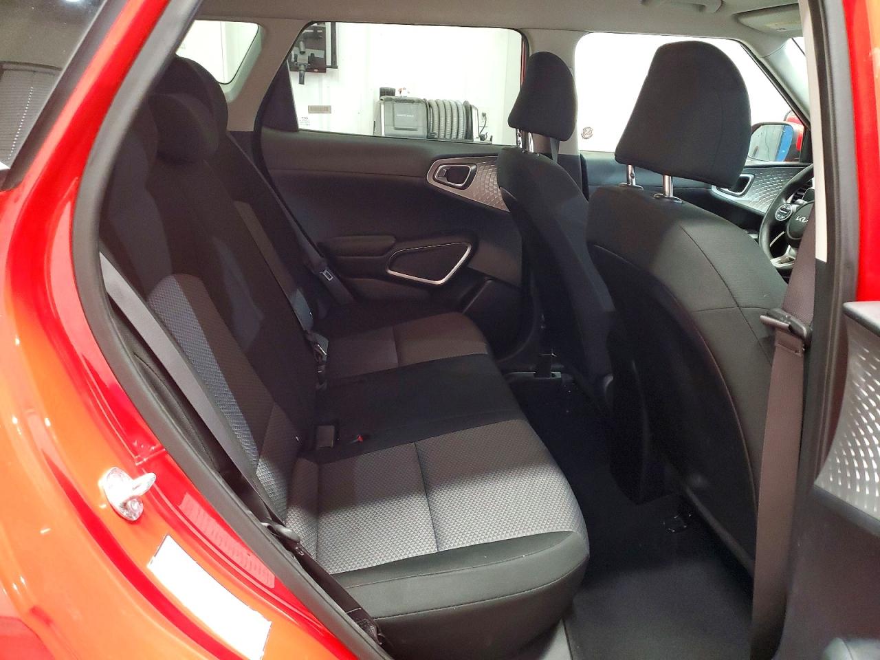 2024 KIA SOUL LX photo 11
