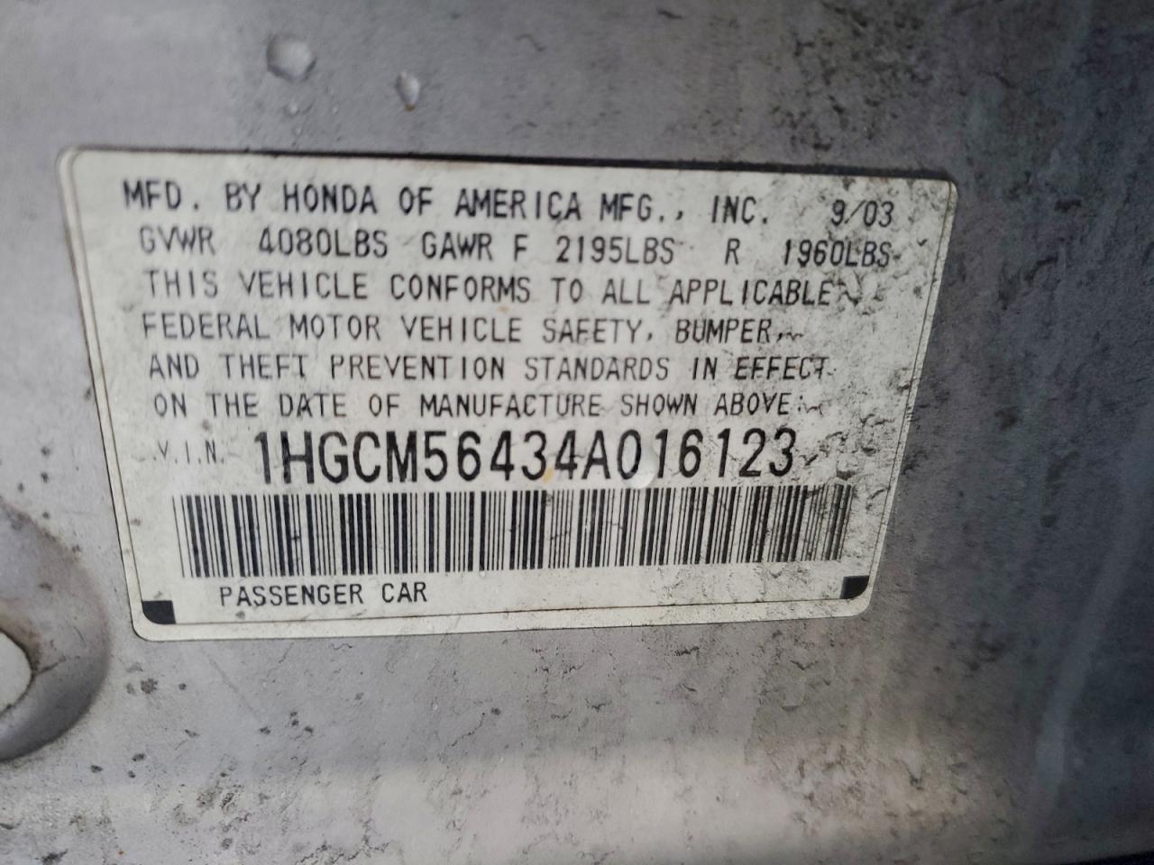 2004 HONDA ACCORD LX photo 12