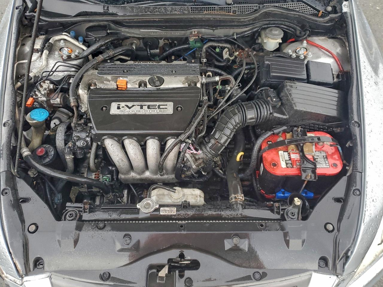 2004 HONDA ACCORD LX photo 11