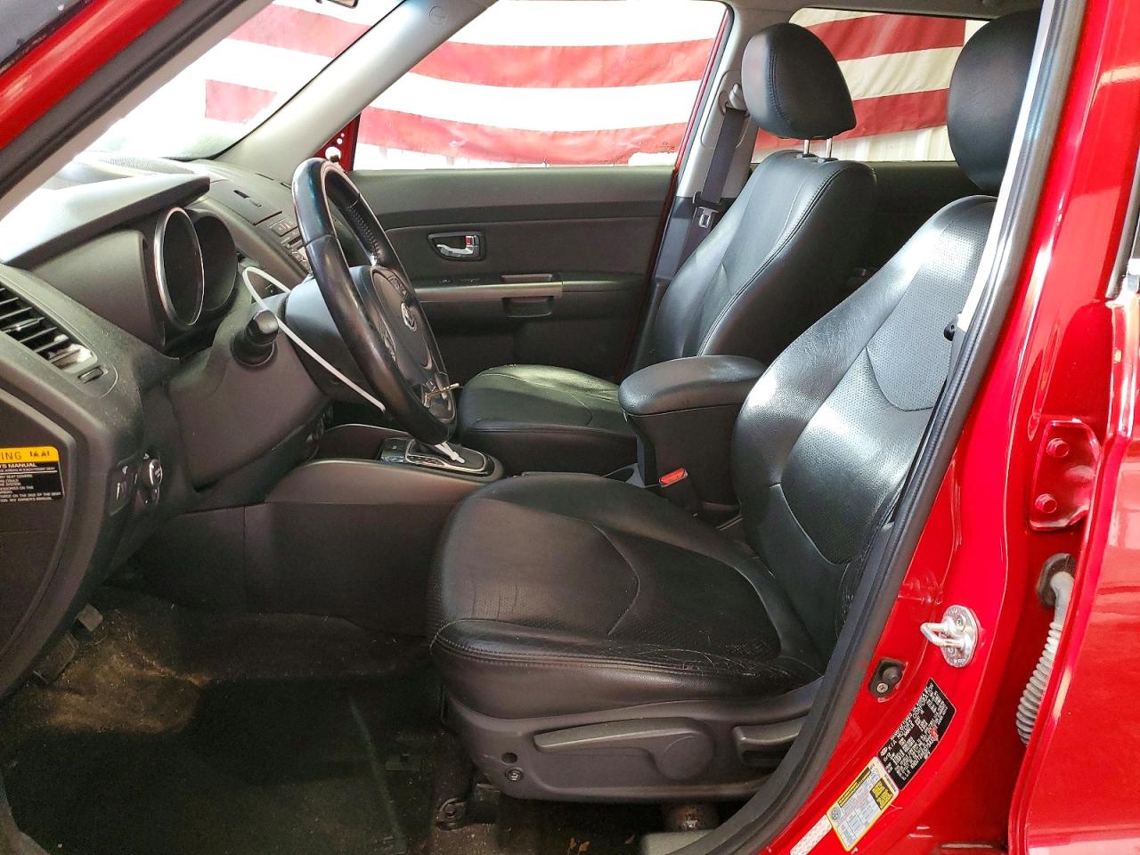 2013 KIA SOUL + photo 19