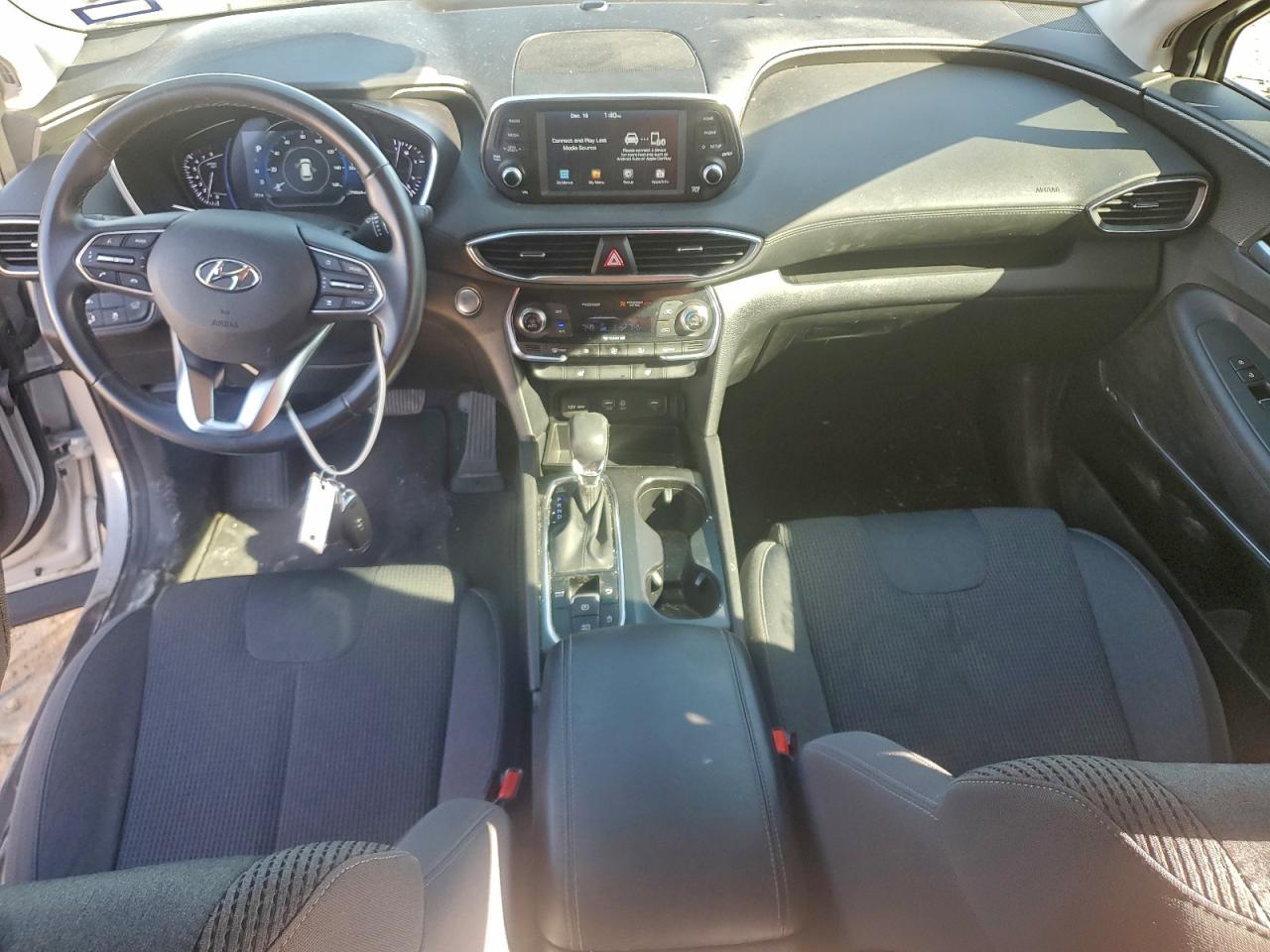 2019 HYUNDAI SANTA FE SEL photo 8