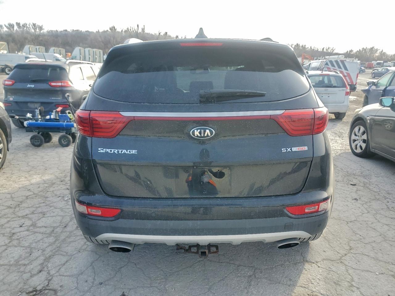 2017 KIA SPORTAGE SX photo 6