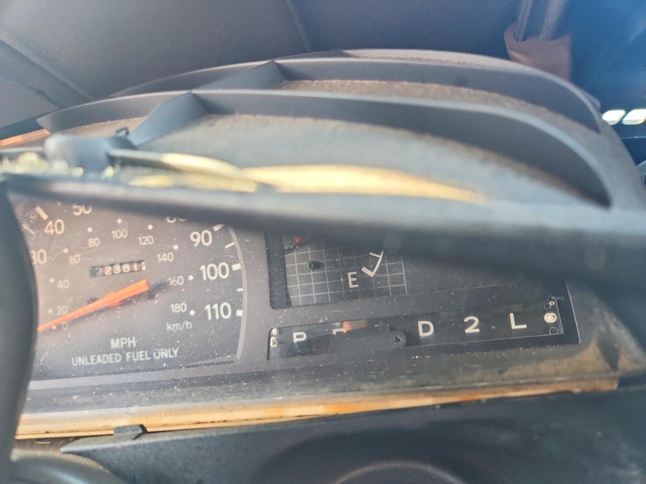 1997 TOYOTA TACOMA photo 9