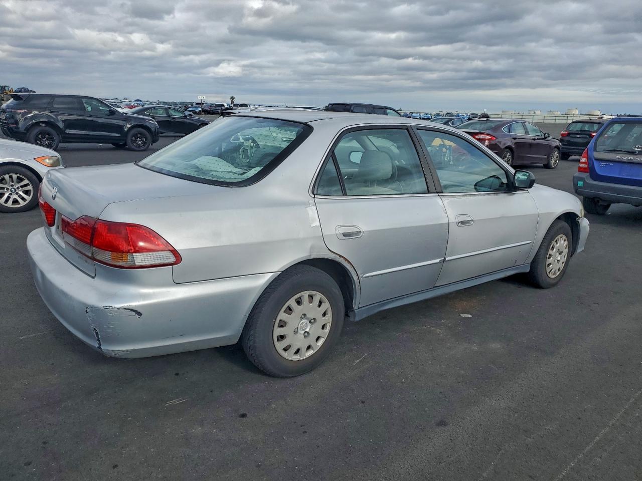 2002 HONDA ACCORD VALUE photo 3