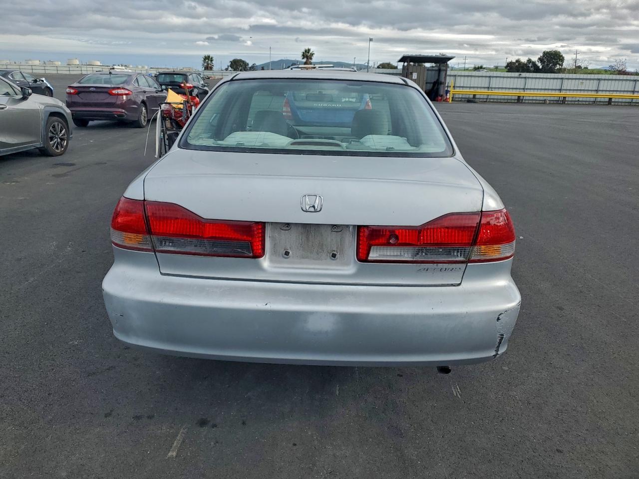 2002 HONDA ACCORD VALUE photo 6