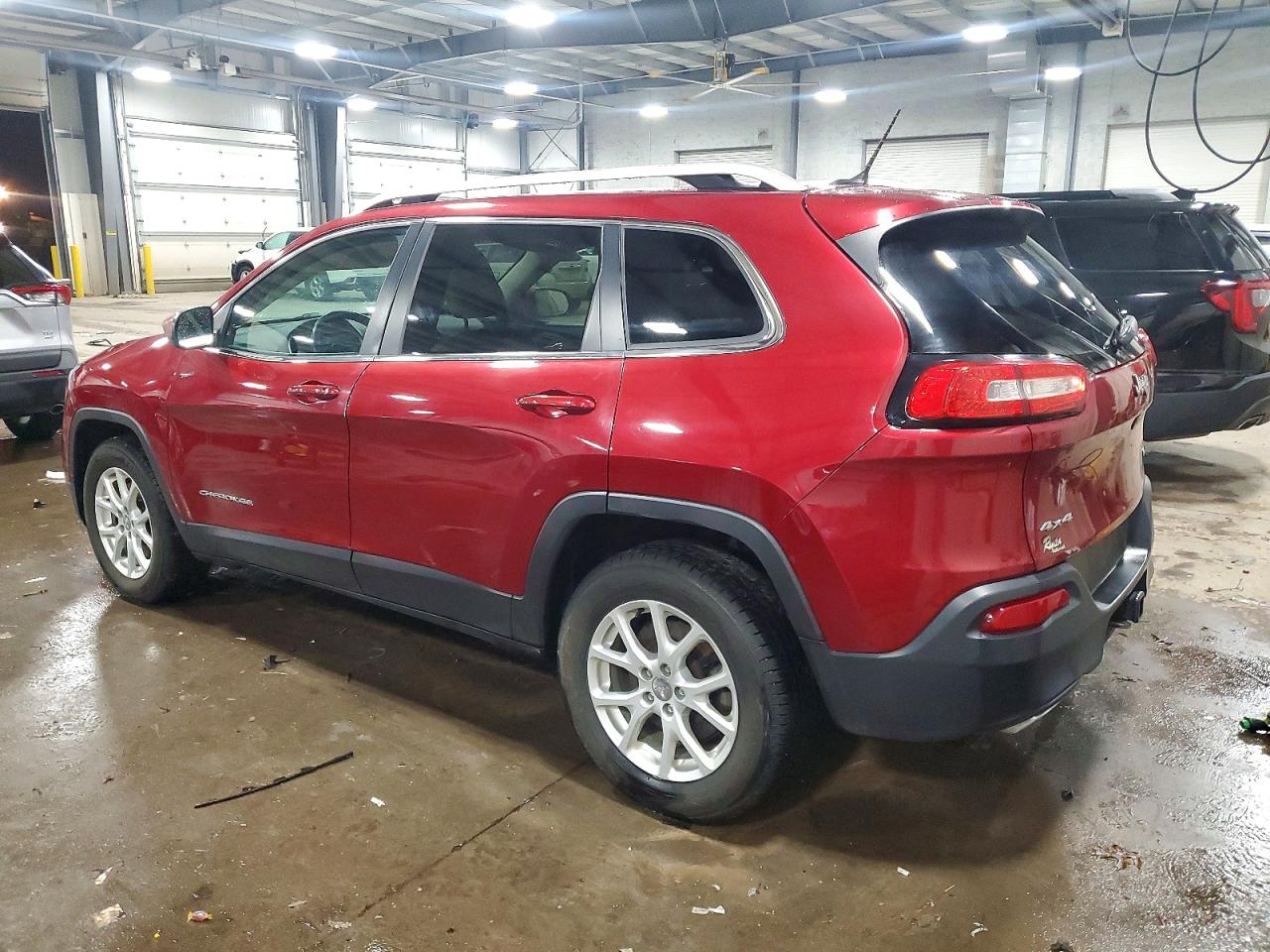 2015 JEEP CHEROKEE LATITUDE photo 4
