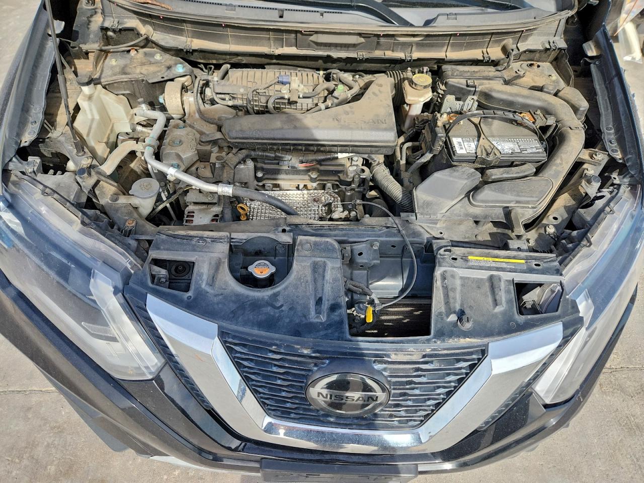 2018 NISSAN ROGUE S photo 12