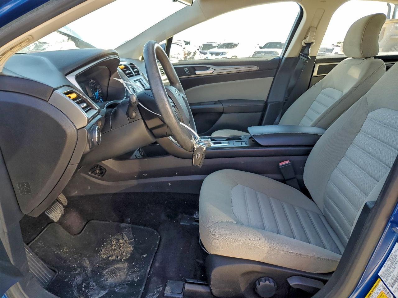 2017 FORD FUSION photo 7