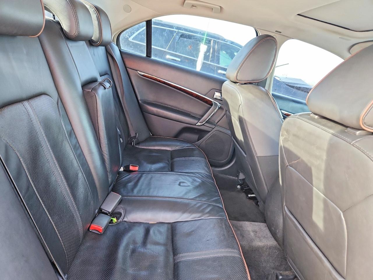 2010 LINCOLN MKZ photo 19
