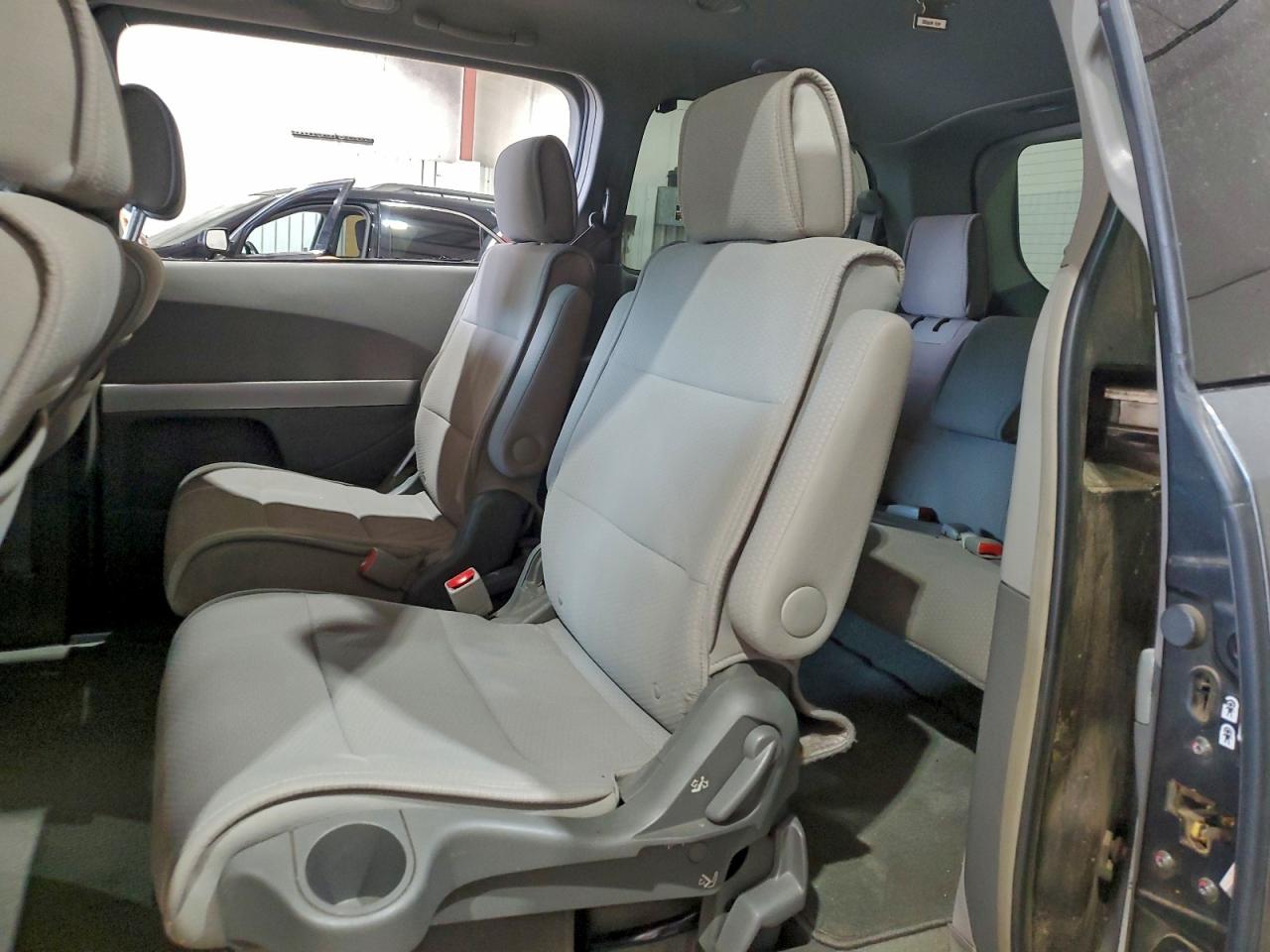 2007 NISSAN QUEST S photo 11