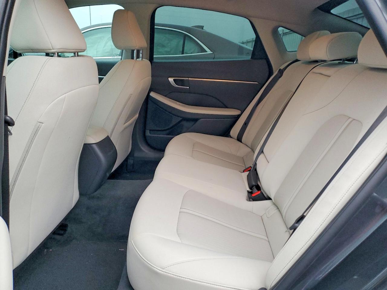 2024 HYUNDAI SONATA SEL photo 10