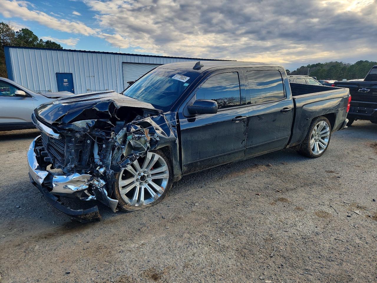 2018 CHEVROLET SILVERADO