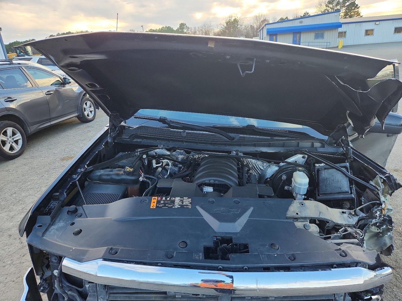 2018 CHEVROLET SILVERADO C1500 LT photo 11
