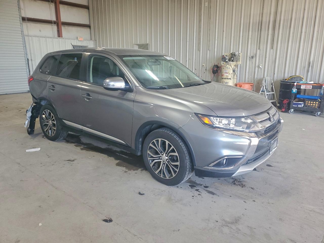 2016 MITSUBISHI OUTLANDER SE photo 10