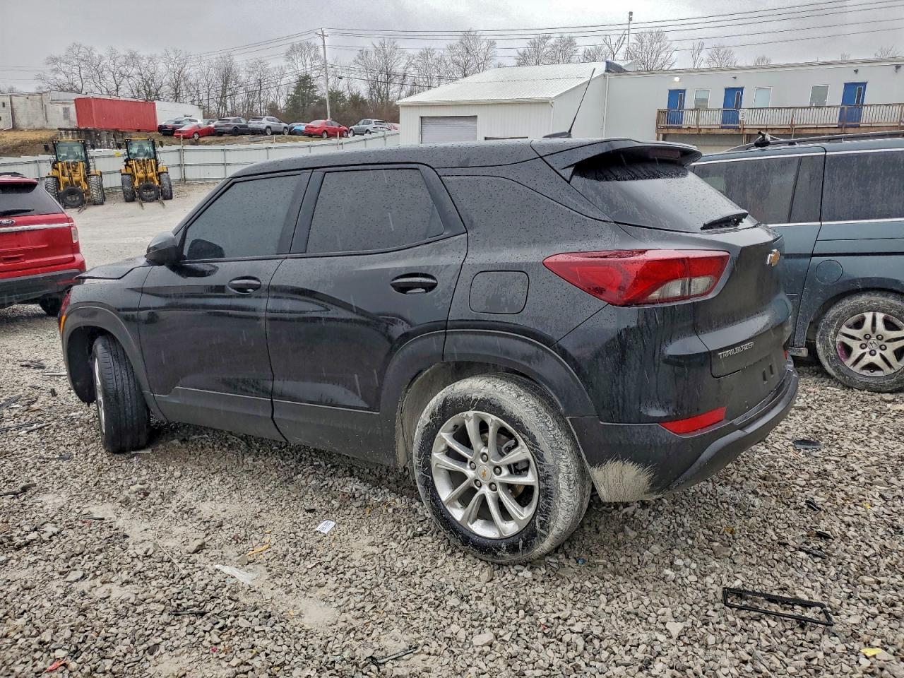 2025 CHEVROLET TRAILBLAZER LS photo 3