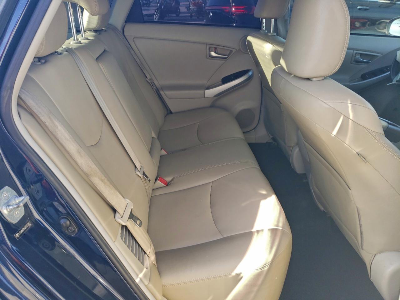 2012 TOYOTA PRIUS photo 10