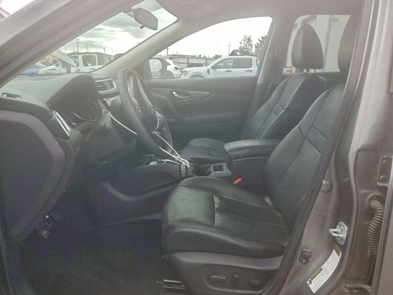 2016 NISSAN ROGUE S photo 7