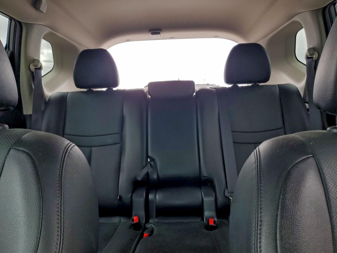 2016 NISSAN ROGUE S photo 10