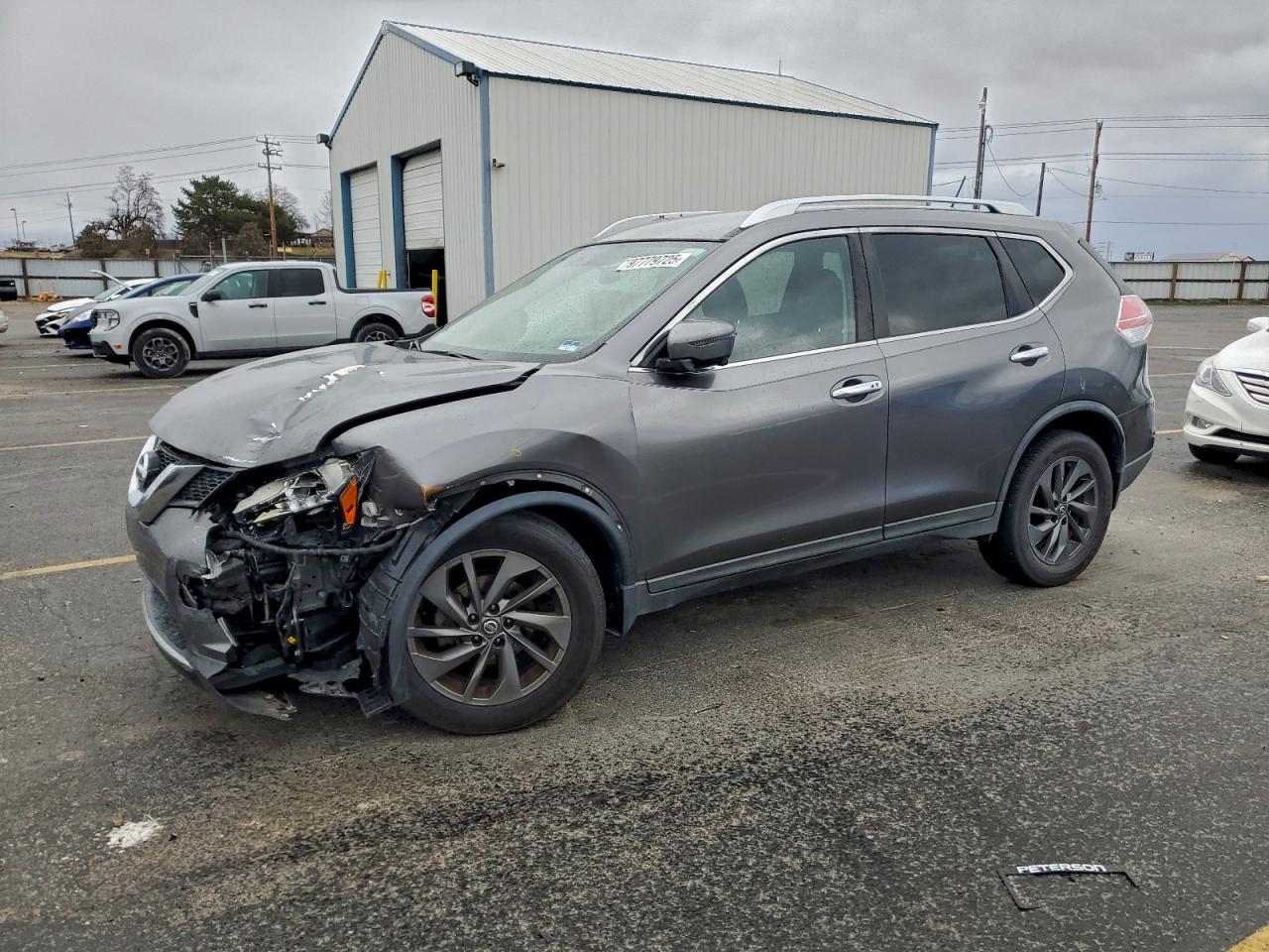 2016 NISSAN ROGUE