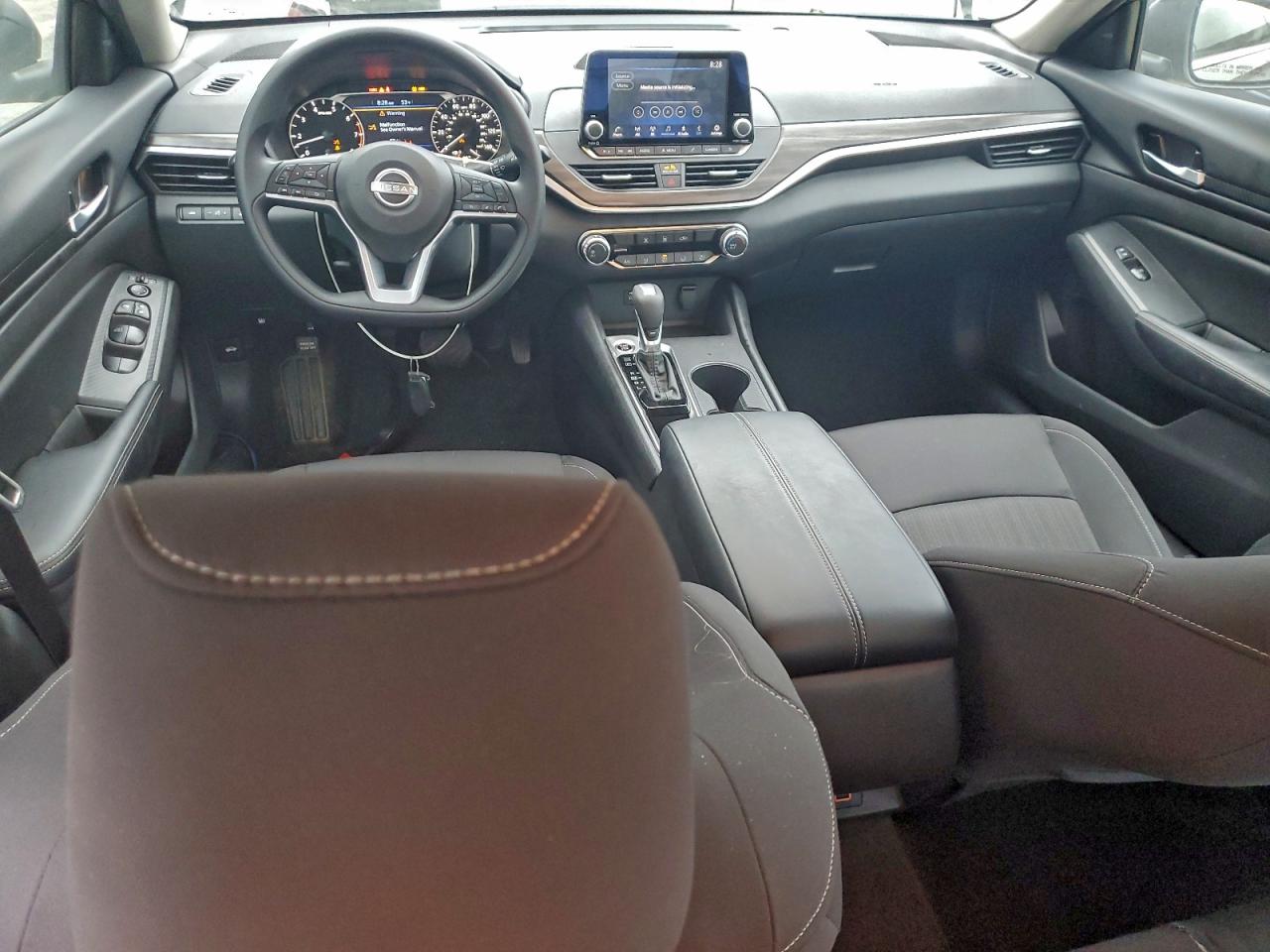 2025 NISSAN ALTIMA SV photo 15