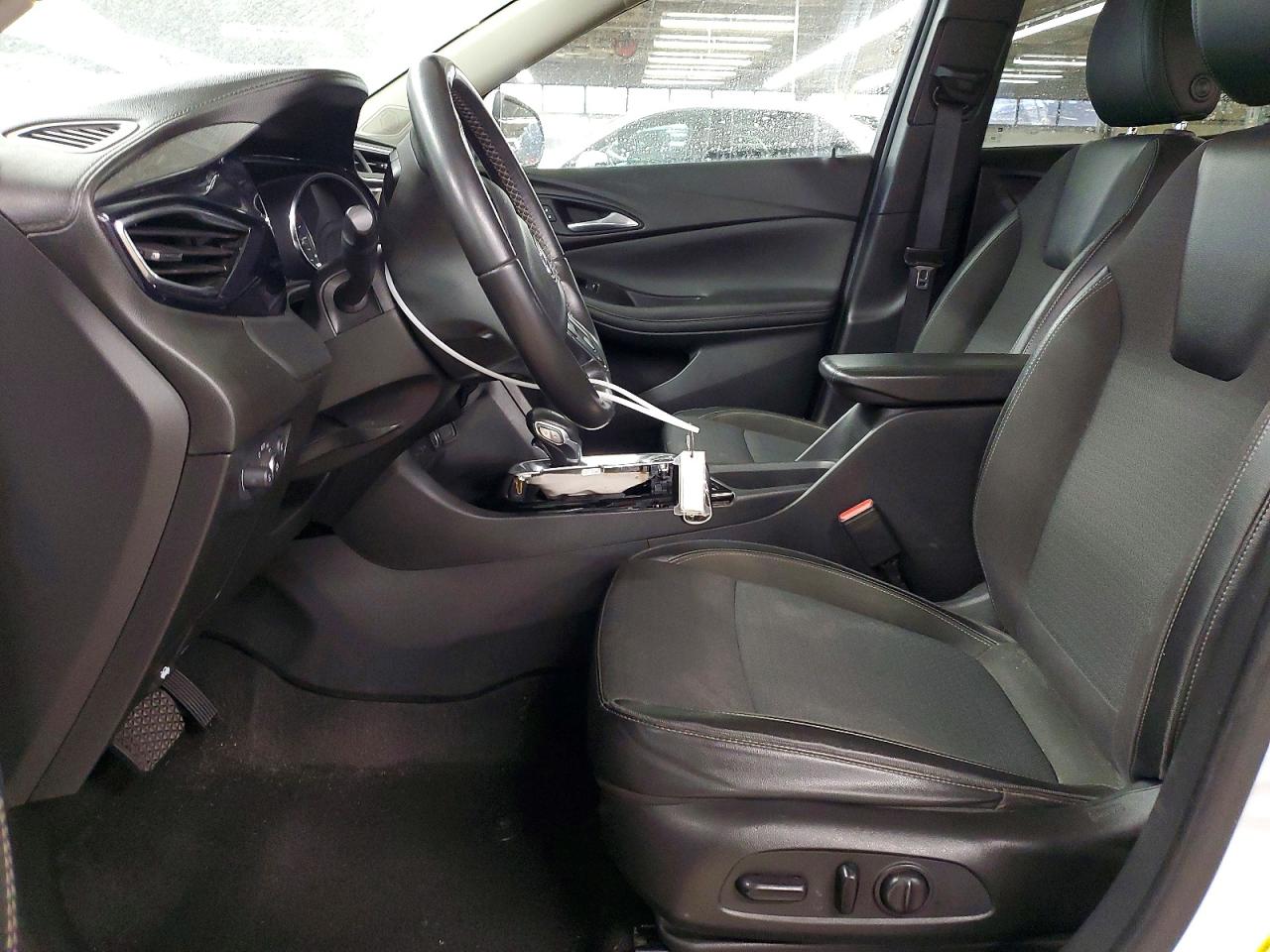 2020 BUICK ENCORE GX PREFERRED photo 7
