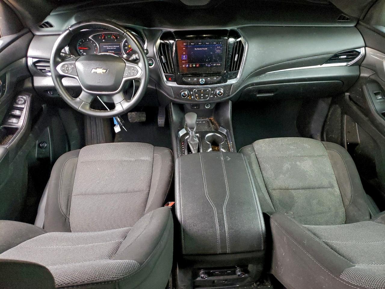 2023 CHEVROLET TRAVERSE LT photo 8