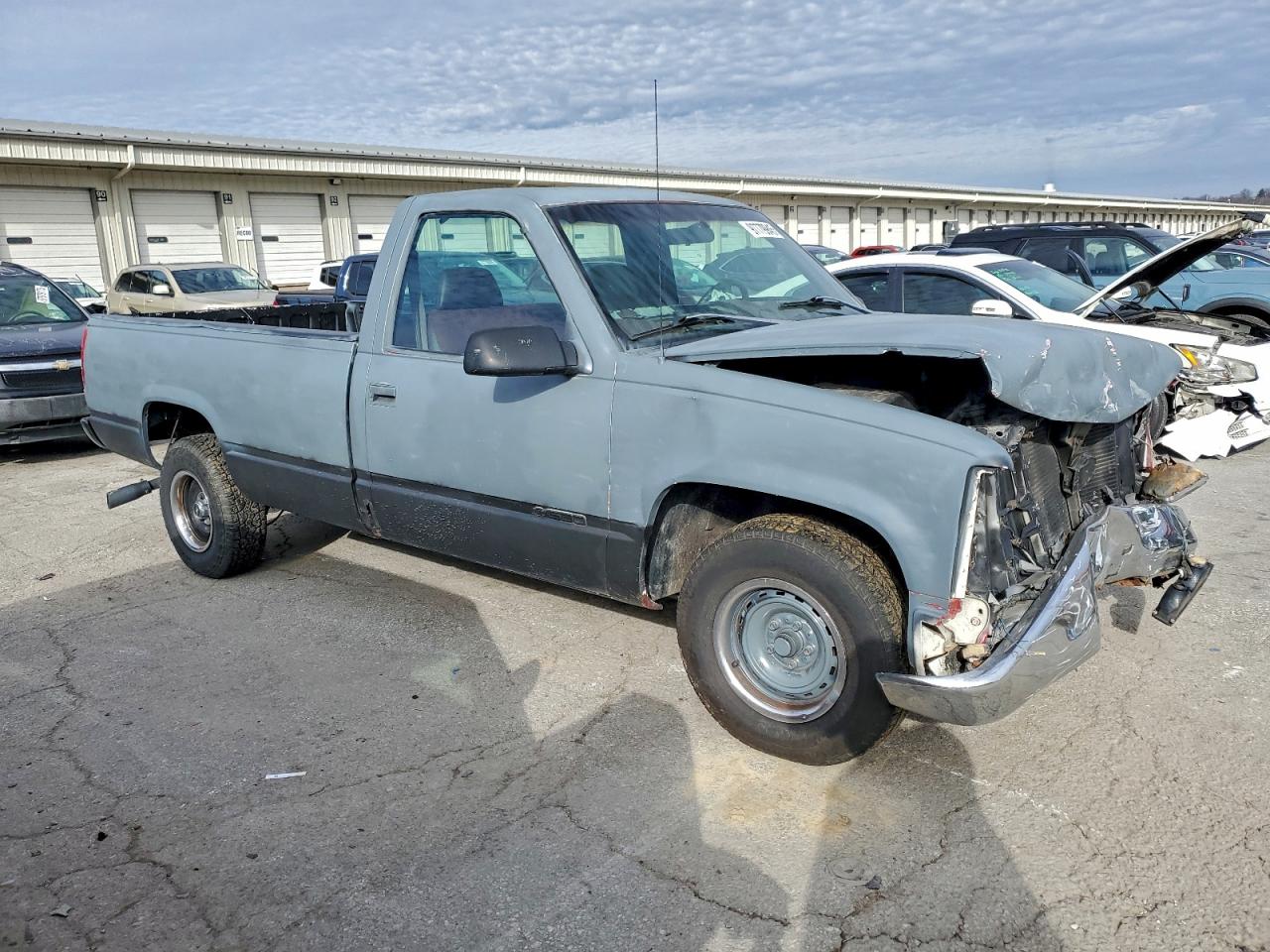 1998 CHEVROLET GMT-400 C1500 photo 4
