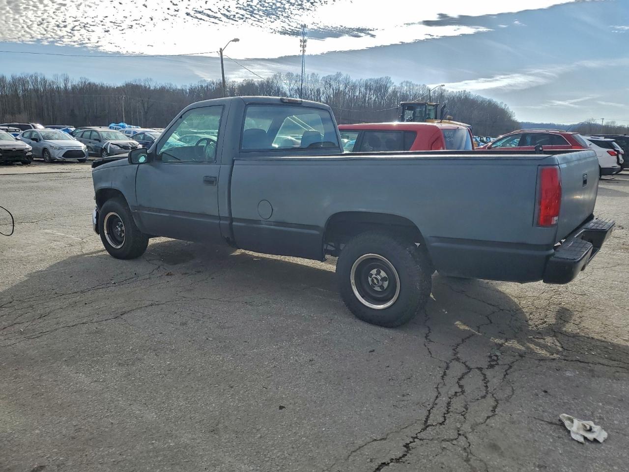 1998 CHEVROLET GMT-400 C1500 photo 2