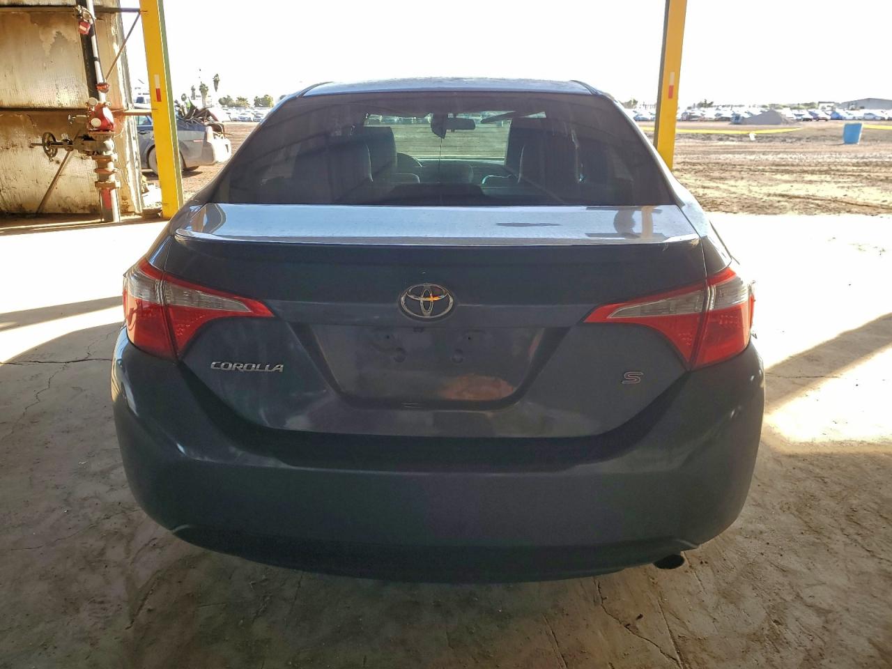 2015 TOYOTA COROLLA L photo 16