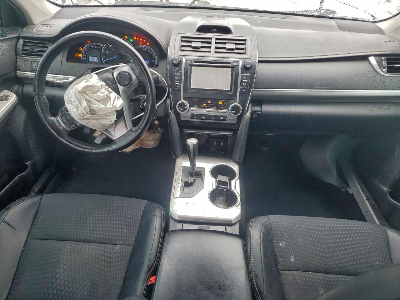 2013 TOYOTA CAMRY L photo 8