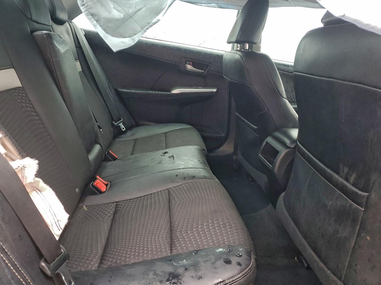 2013 TOYOTA CAMRY L photo 10