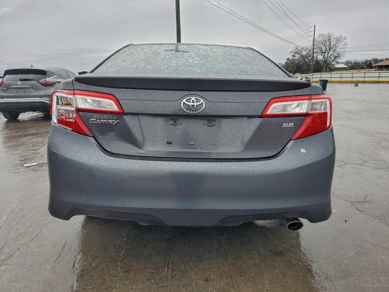 2013 TOYOTA CAMRY L photo 6