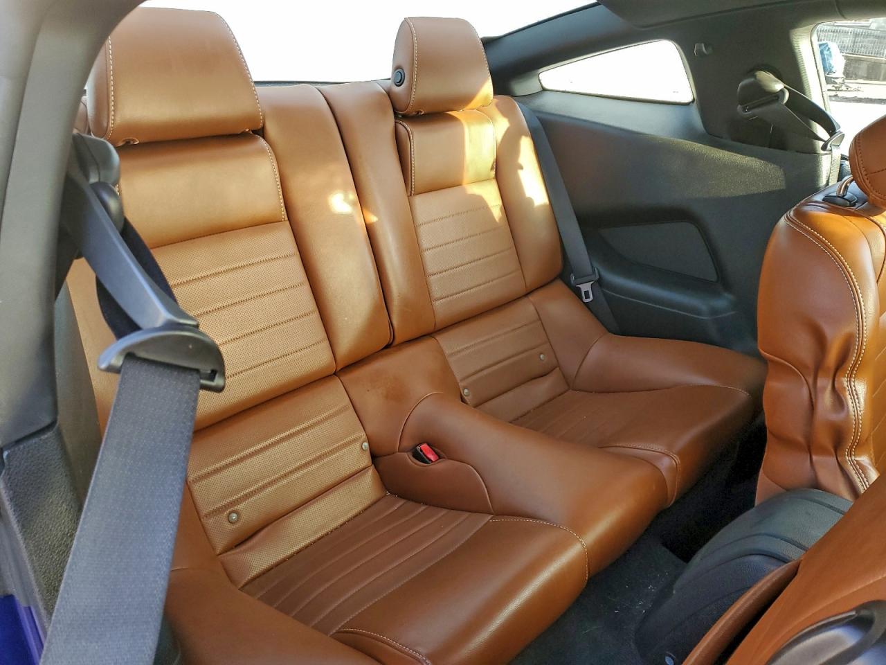 2013 FORD MUSTANG photo 10