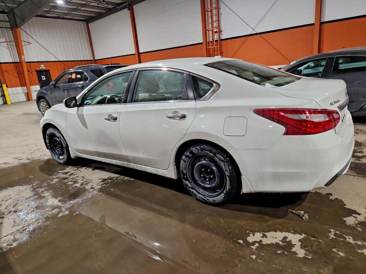 2016 NISSAN ALTIMA 2.5 photo 2