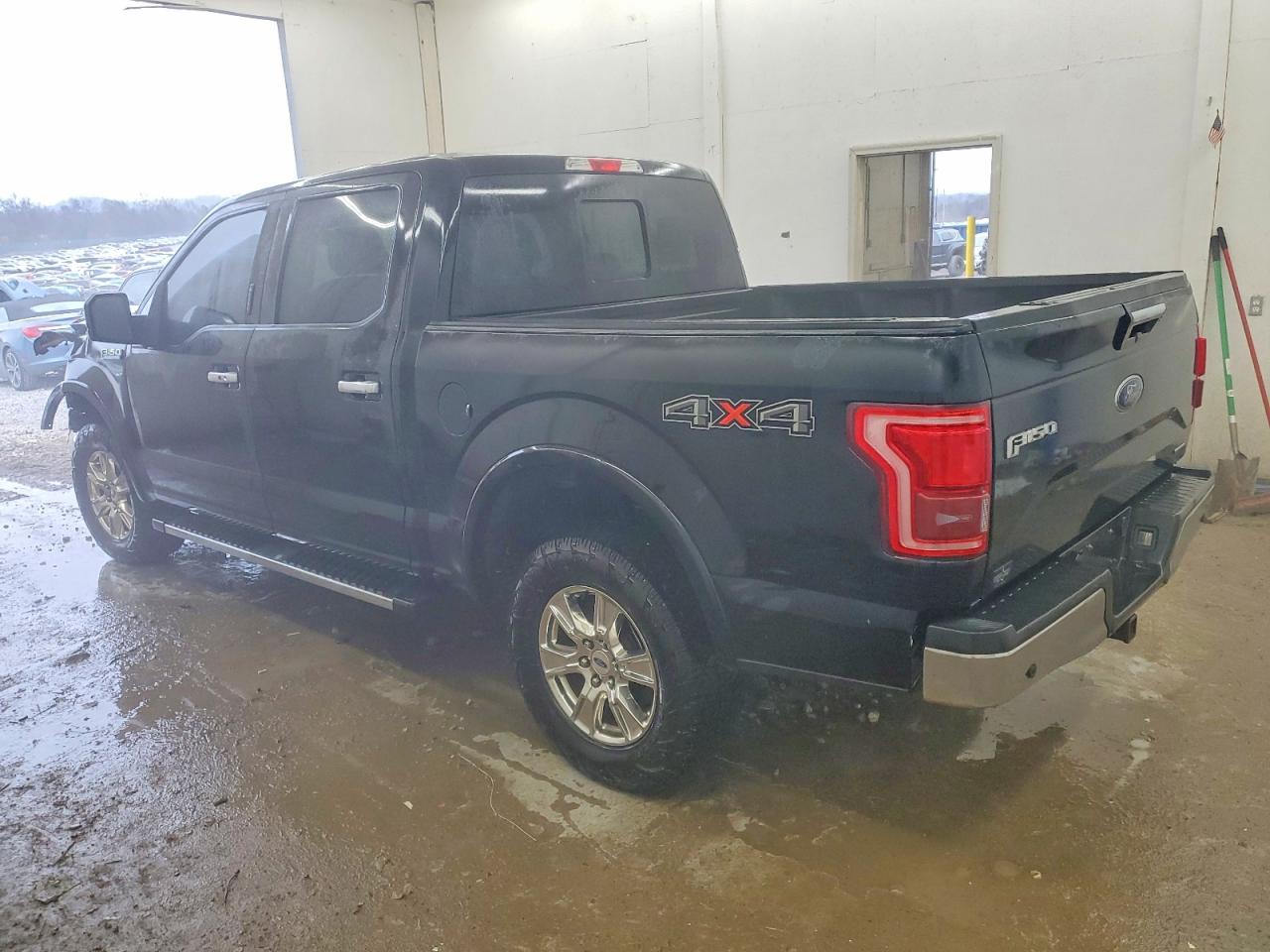 2016 FORD F150 SUPERCREW photo 2