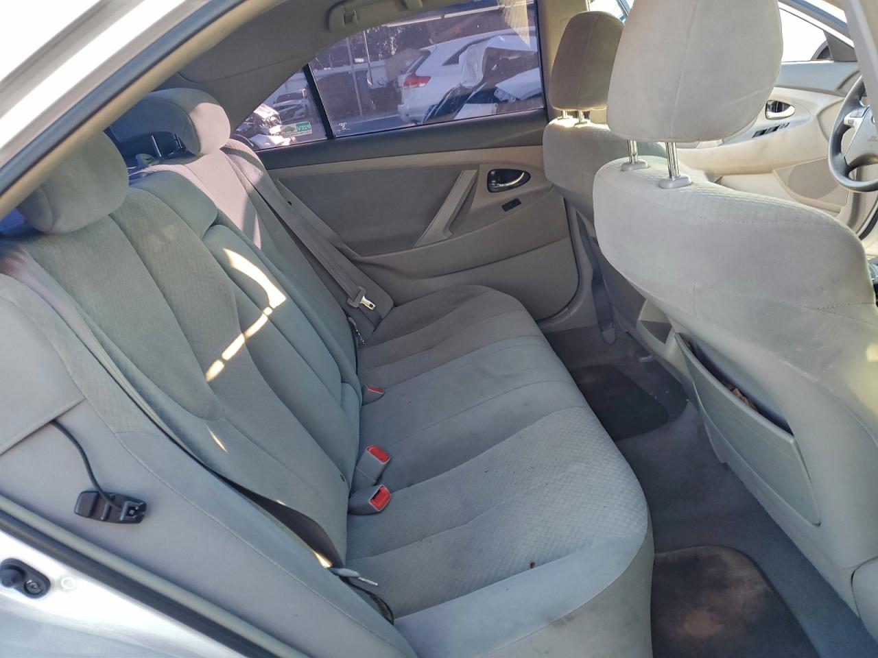 2009 TOYOTA CAMRY BASE photo 10