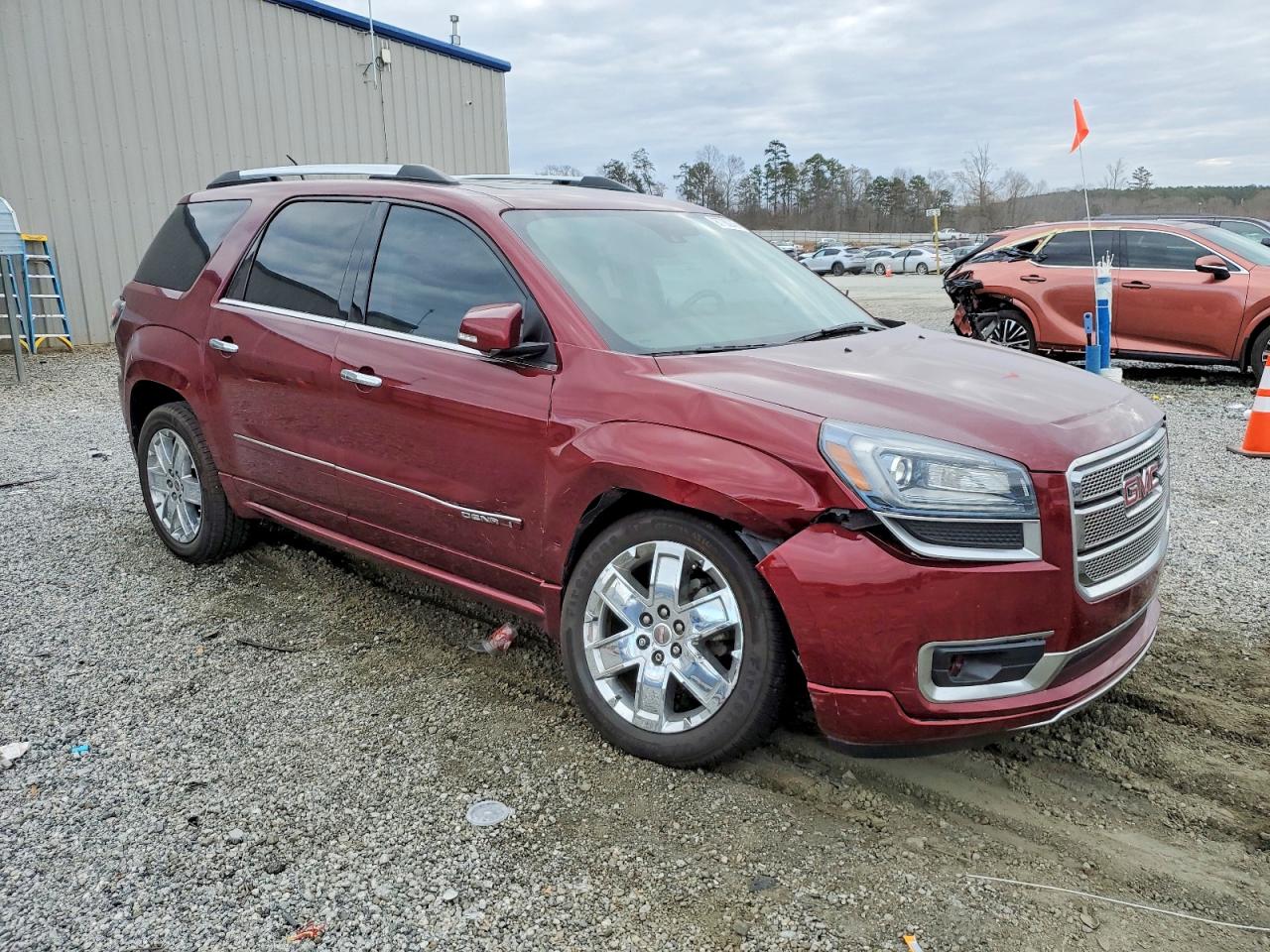 2016 GMC ACADIA DENALI photo 4