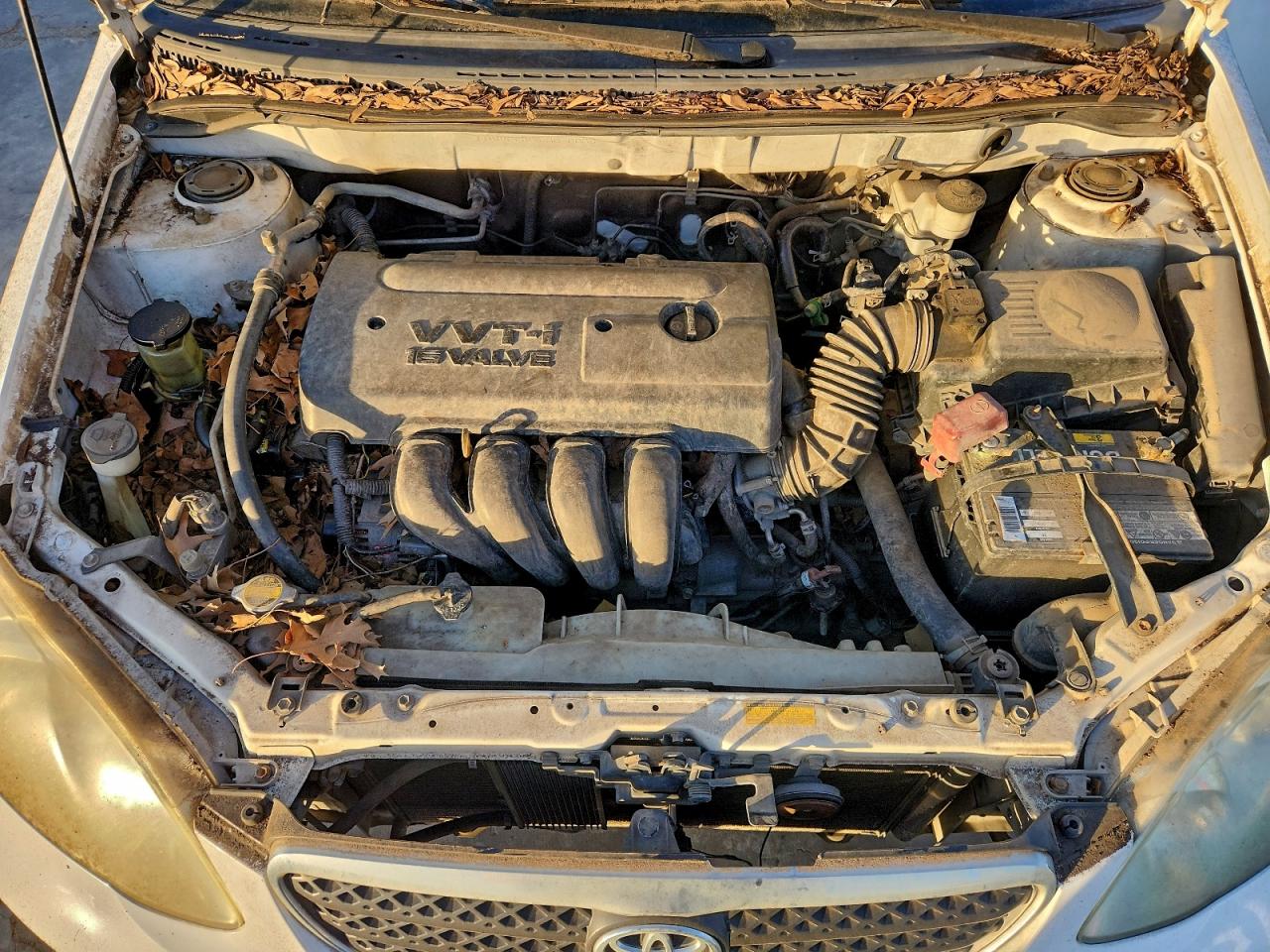 2005 TOYOTA COROLLA CE photo 11