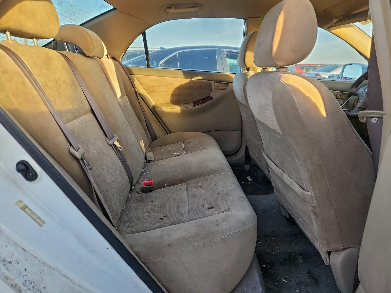 2005 TOYOTA COROLLA CE photo 10