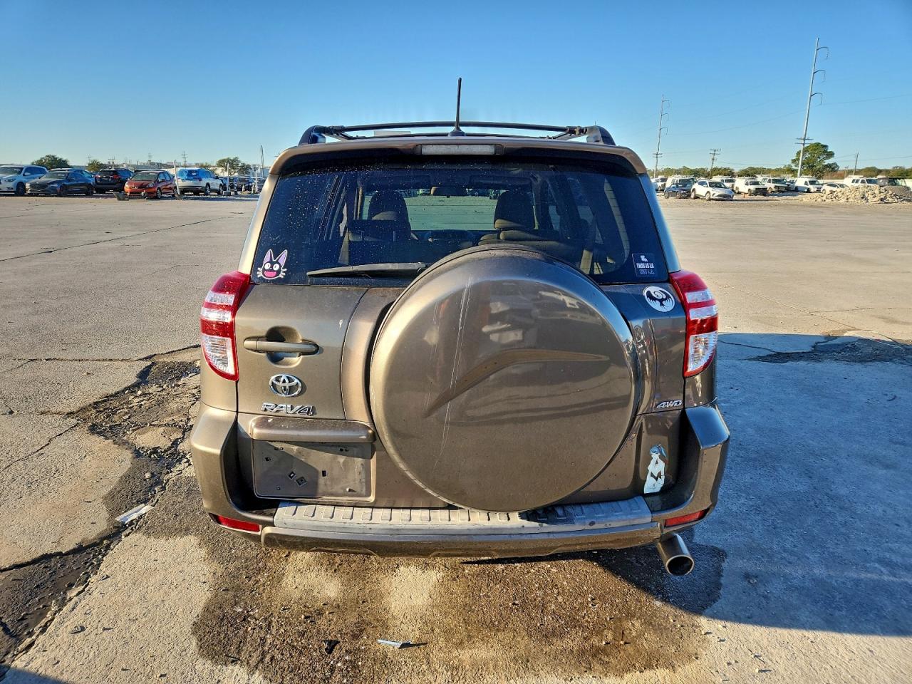 2011 TOYOTA RAV4 photo 6