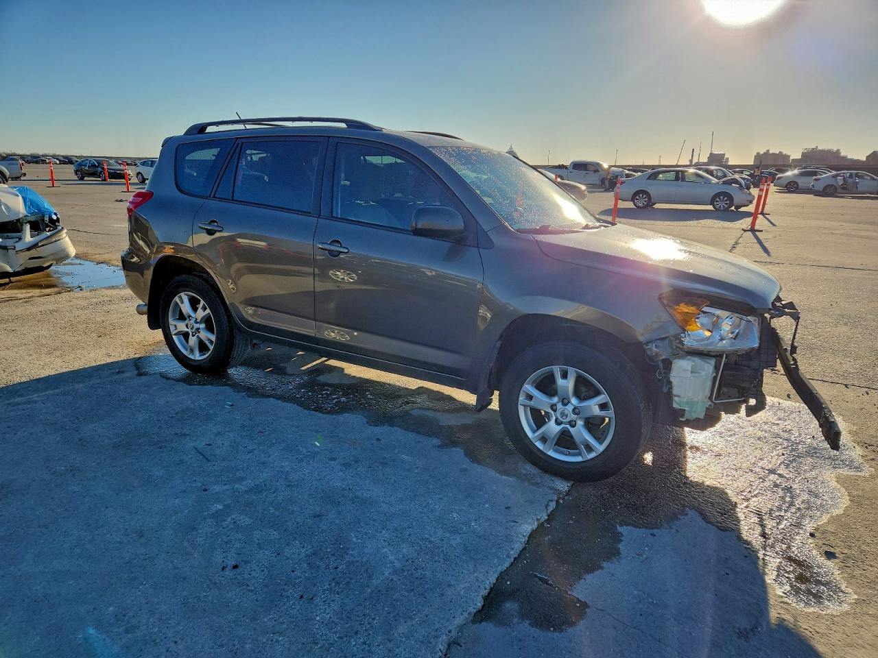 2011 TOYOTA RAV4 photo 4
