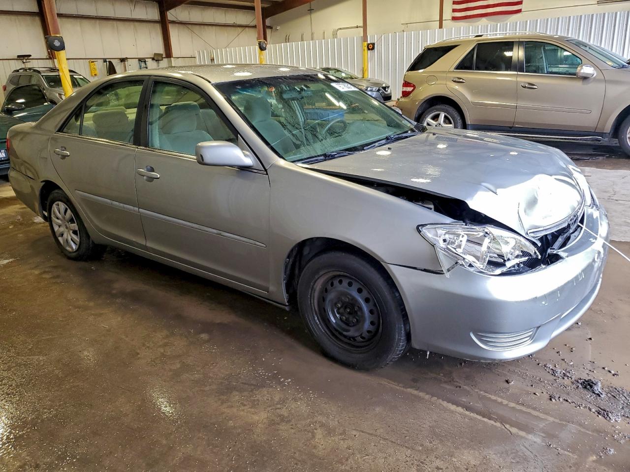2006 TOYOTA CAMRY LE photo 4